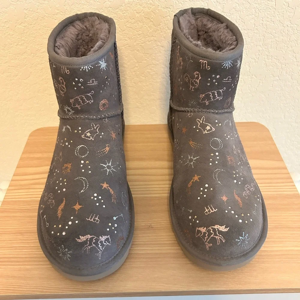 UGG cozy shearling